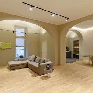crociferi-luxury-apartment.taorminaitalyhotels.com/