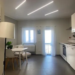  Appartamento Confortevole, Pieno Centro